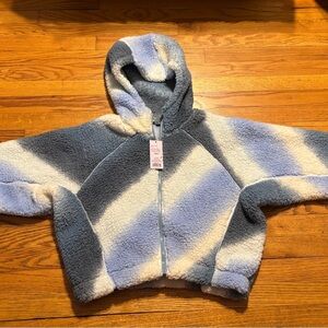 Wild Fable Hooded Puffer Jacket - Blue and Gray